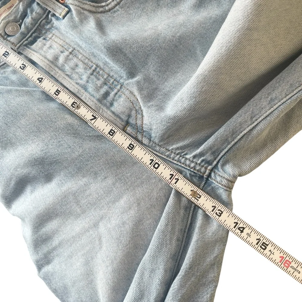 Levi's Ribcage Straight Ankle Jeans Light Wash Cropped Distressed Hem Size 28 - Picture 12 of 16